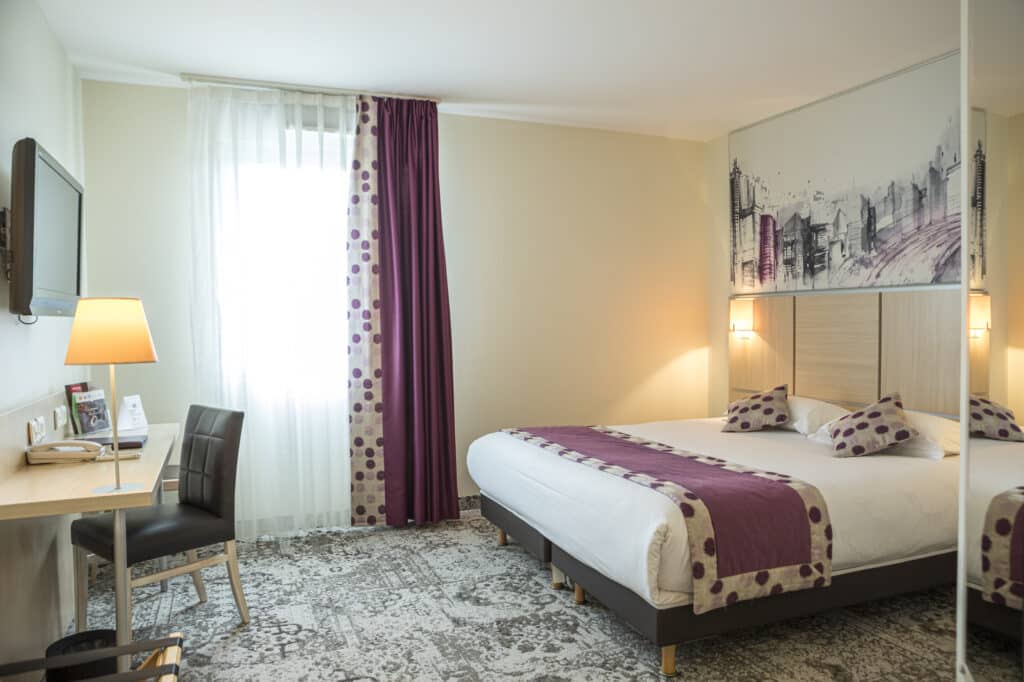 Chambre Confort de l’Actuel Hôtel à Andrézieux-Bouthéon